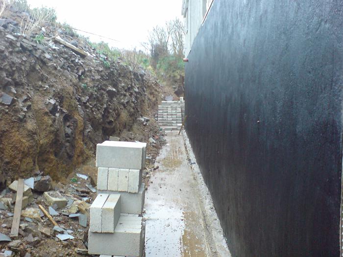 15 Retaining Wall & Cess Tank (8)